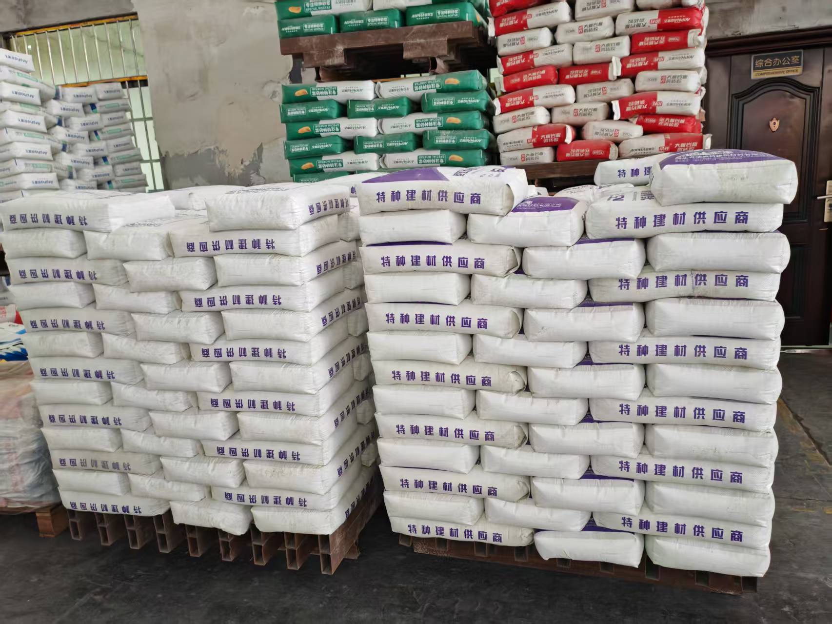 沂南拱顶带模注浆料
